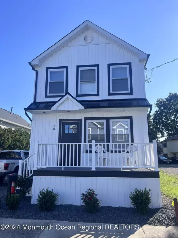 79 Fulton Street, Keyport, NJ 07735