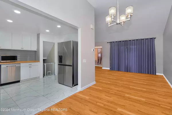 Carteret, NJ 07008,22 Bernath Street