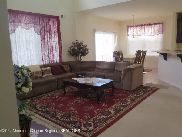 Marlboro, NJ 07746,356 Van Dusen Drive