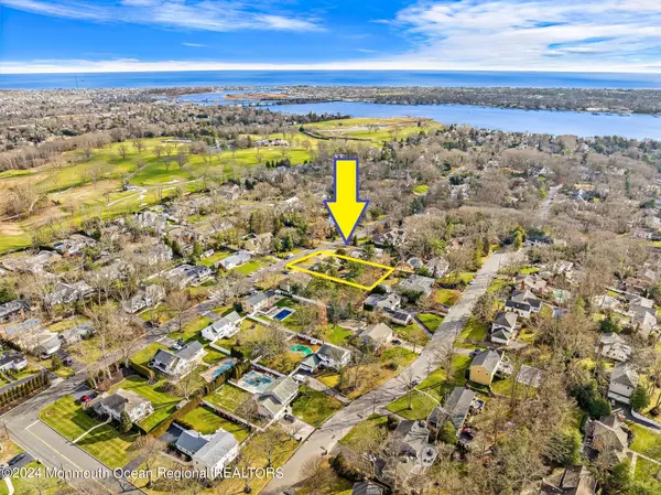 Brielle, NJ 08730,635 Holly Hill Drive