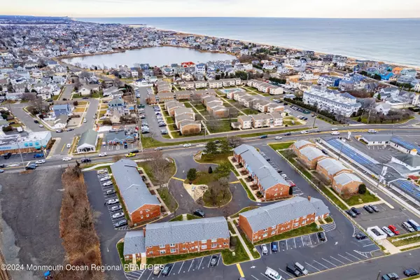 Point Pleasant Beach, NJ 08742,330 Route 35 S #7