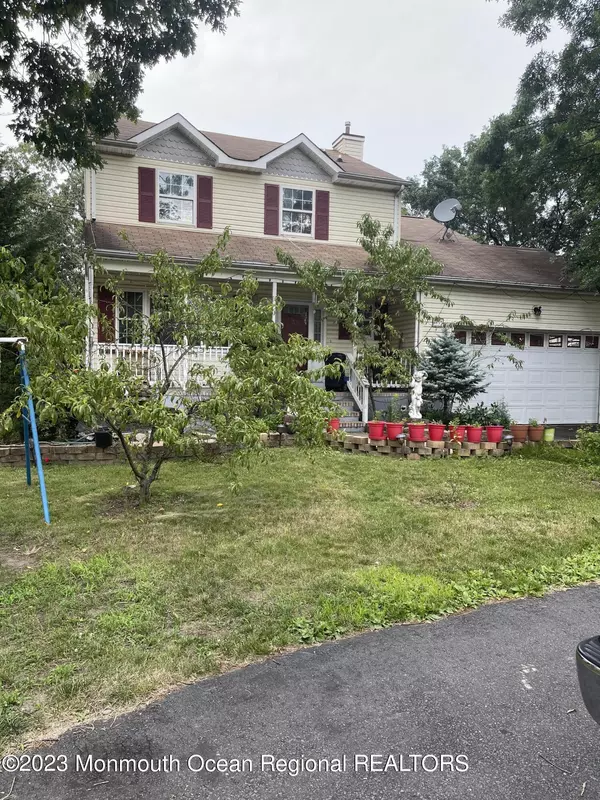 1495 Oak Street, Lakewood, NJ 08701