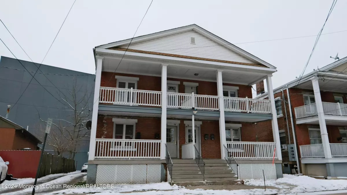 Bound Brook, NJ 08805,911 Church Street