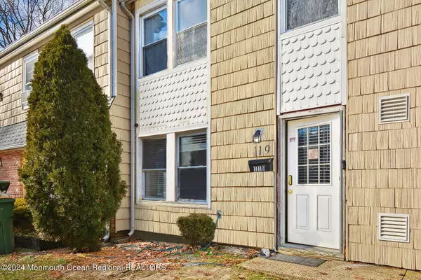 119 Colony Circle, Lakewood, NJ 08701