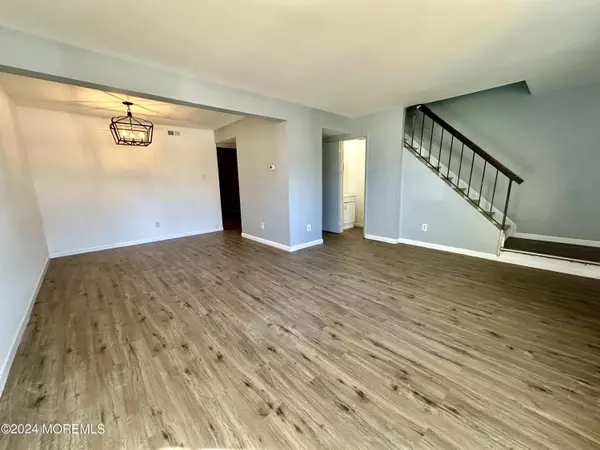 Sicklerville, NJ 08081,10 Maureen Court