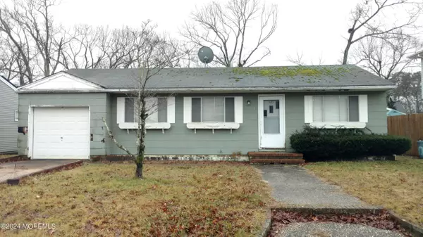 Forked River, NJ 08731,609 Twin River Drive