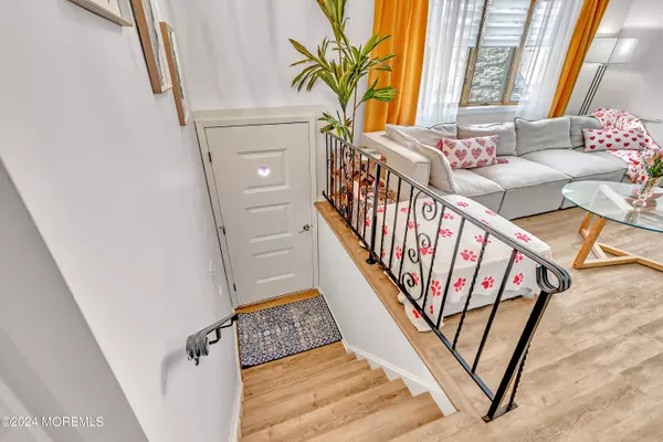 Keyport, NJ 07735,307 Furman Boulevard