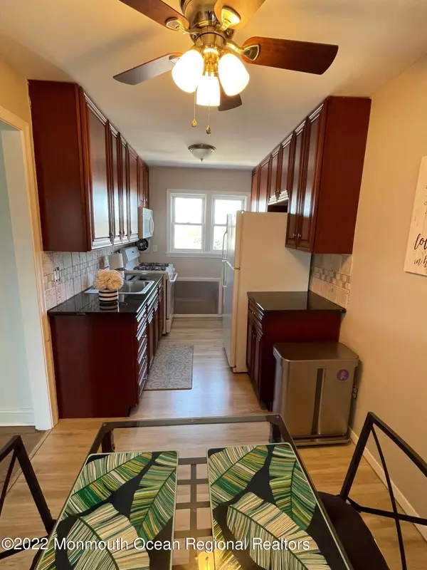 Point Pleasant Beach, NJ 08742,310 Maryland Avenue #19 B