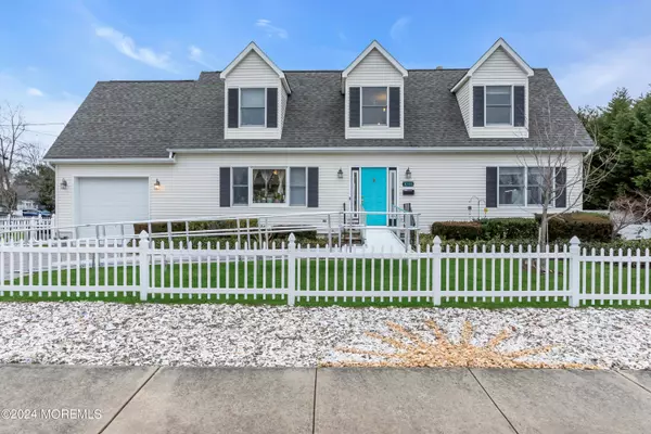 1046 5th Avenue, West Belmar, NJ 07719