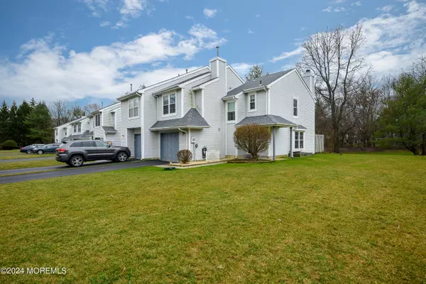 Eatontown, NJ 07724,121 Malibu Drive