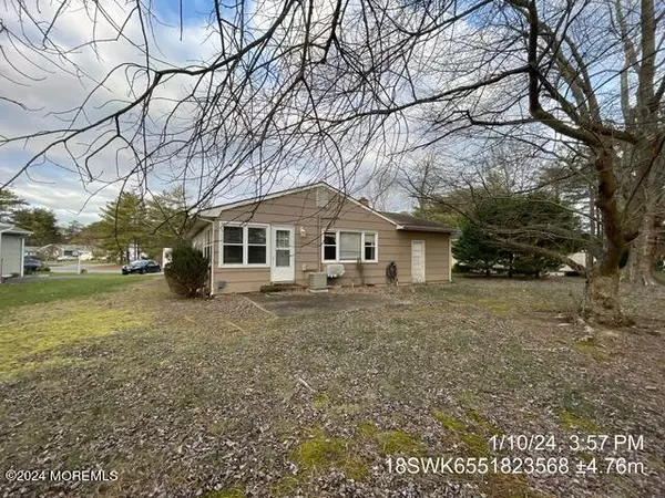 Toms River, NJ 08757,32 Cambridge Court