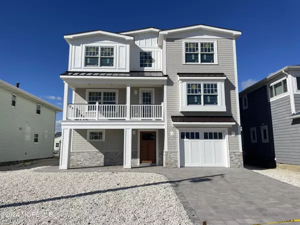 2002 Baltimore Avenue, Lavallette, NJ 08735