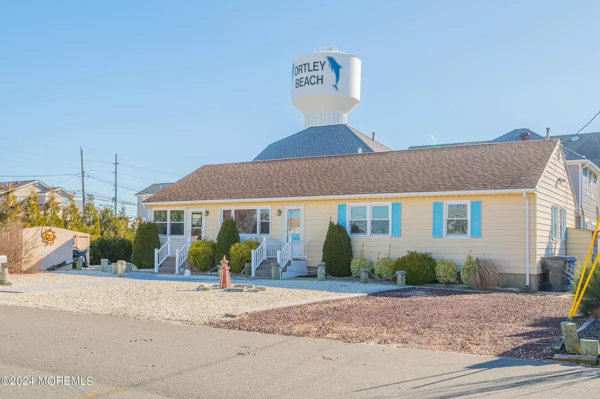 Ortley Beach, NJ 08751,209 4th Avenue