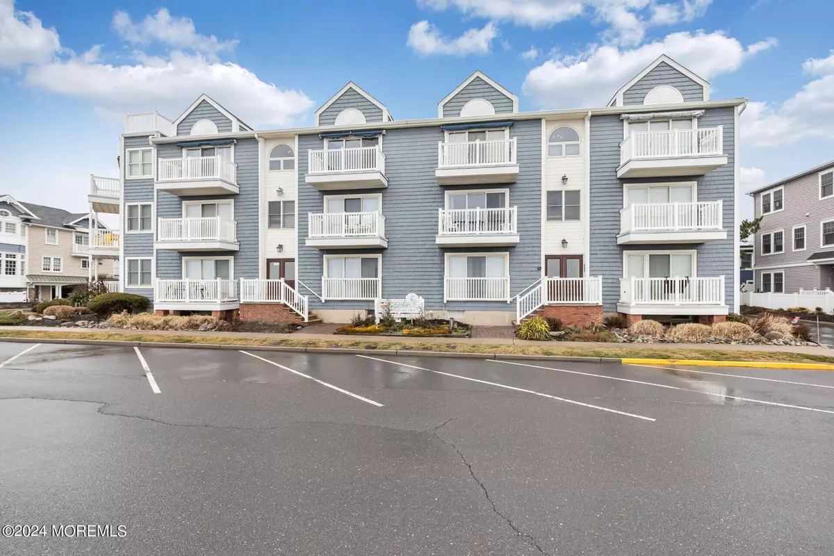 Bradley Beach, NJ 07720,1201 Ocean Avenue #1A