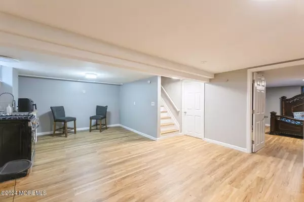 140 Bloomfield Avenue, Nutley, NJ 07110