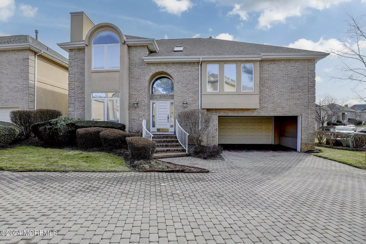 Holmdel, NJ 07733,200 Crystal Springs Court