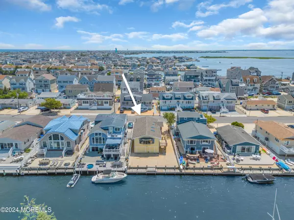 254 Ocean Bay Boulevard, Lavallette, NJ 08735