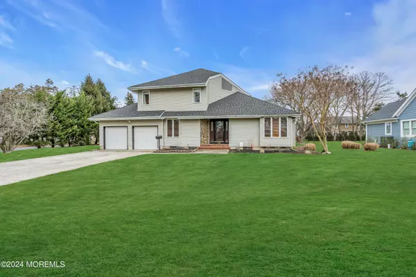 Sea Girt, NJ 08750,2144 Village Road