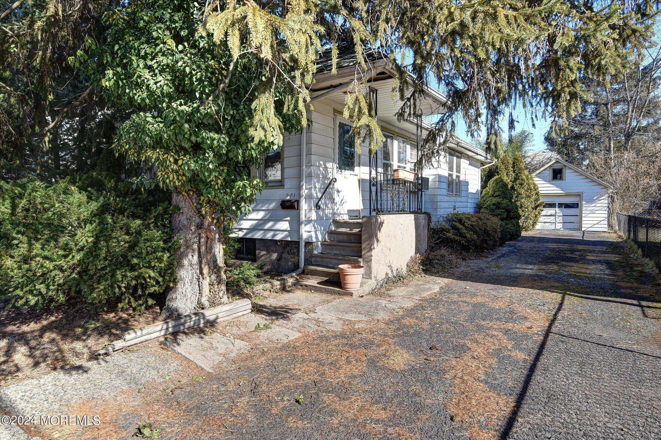 Fairlawn, NJ 07410,903 5th Street