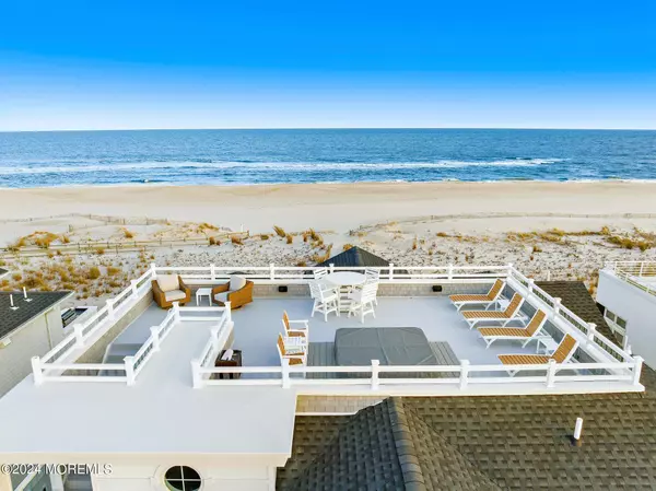 Surf City, NJ 08008,15 N Ocean Avenue