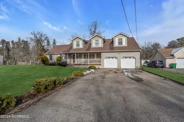 Jackson, NJ 08527,107 Leesville Road