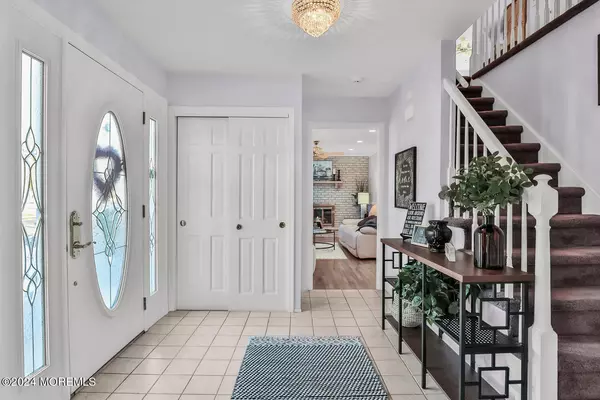 Red Bank, NJ 07701,51 Ivy Hill Road