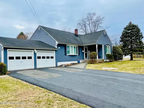 Spotswood, NJ 08884,96 Irving Avenue