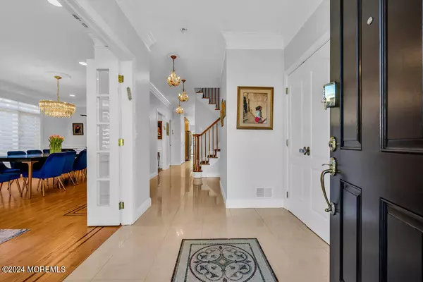 Lakewood, NJ 08701,16 Windermere Street