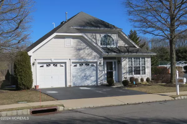 Bordentown, NJ 08505,57 Honey Flower Drive