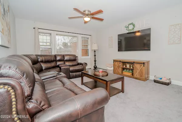 East Windsor, NJ 08512,60 One Mile Road #N