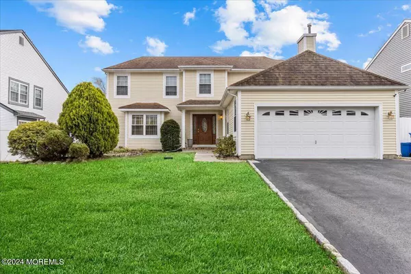 3 Arbor Drive, Howell, NJ 07731