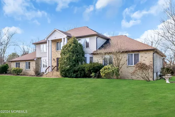 Millstone, NJ 08535,15 Groendyke Circle