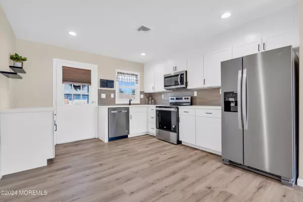 Lakewood, NJ 08701,1135 Argyll Circle