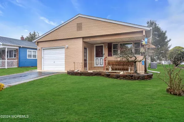 Toms River, NJ 08757,68 Freeport Boulevard
