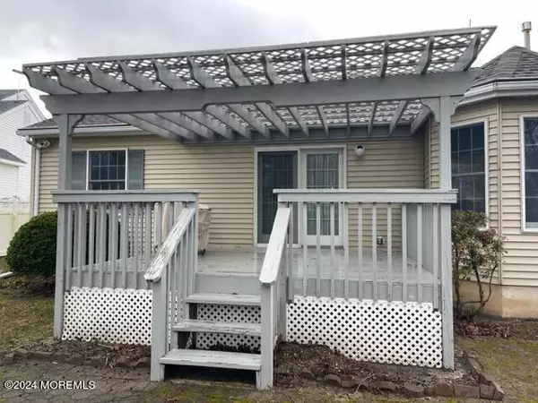 Manahawkin, NJ 08050,1816 Breakers Drive