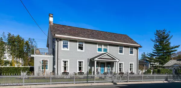 Red Bank, NJ 07701,35 Harris Park