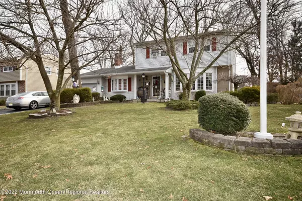 78 Bella Vista Road E, Brick, NJ 08724