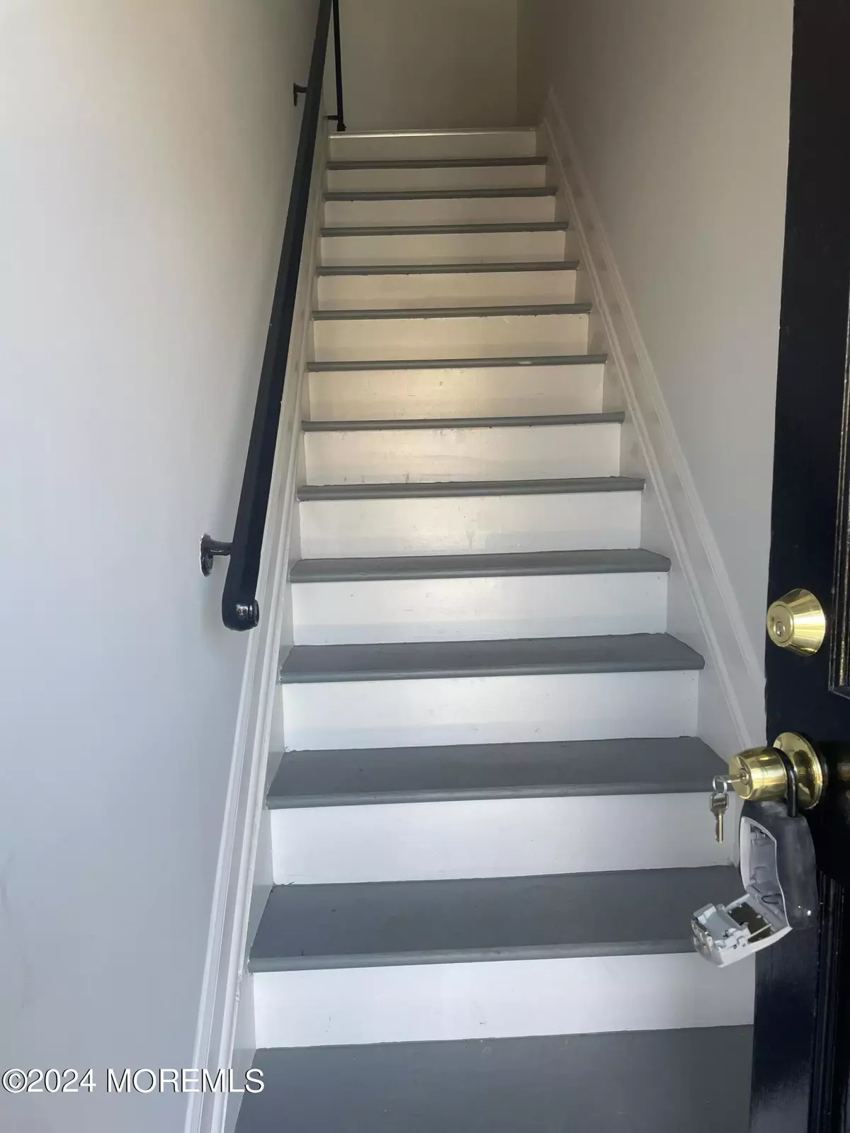 Atlantic Highlands, NJ 07716,96 East Avenue #84