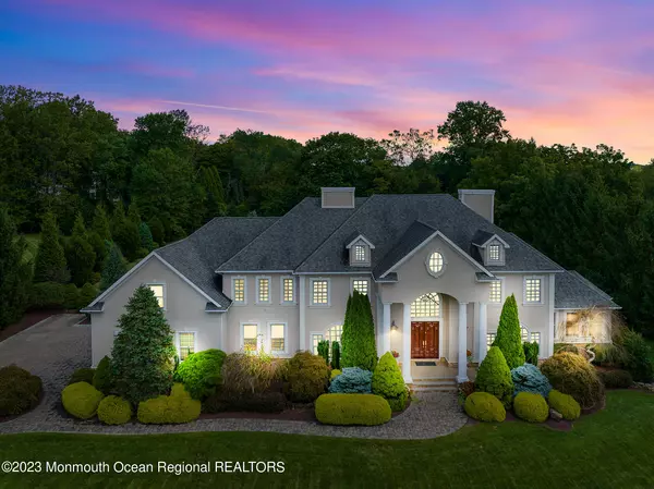 Holmdel, NJ 07733,16 Winchester Lane