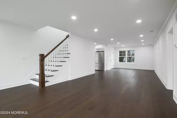 Fair Haven, NJ 07704,33 Cedar Avenue