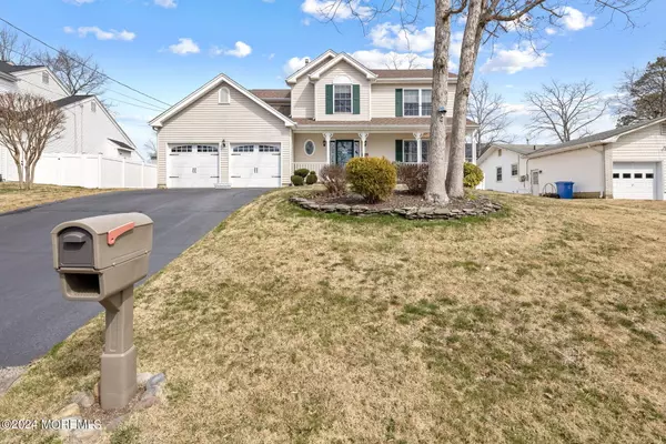 Manahawkin, NJ 08050,1086 Buccaneer Lane