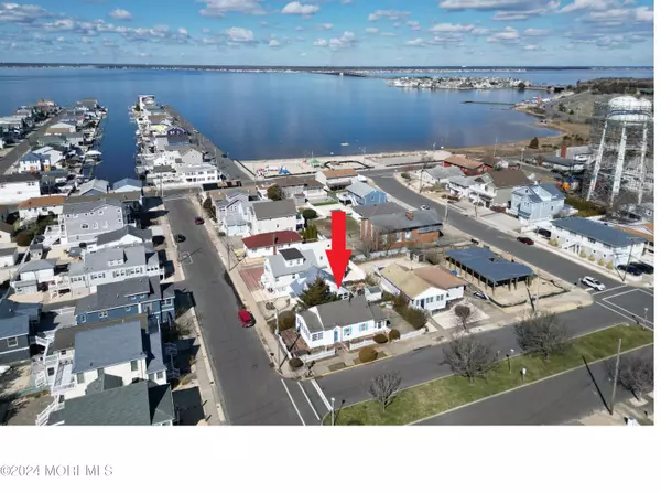 Seaside Park, NJ 08752,126 O Street