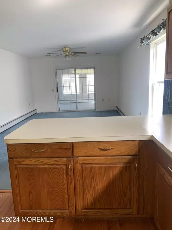 Toms River, NJ 08757,38 Portsmouth Drive