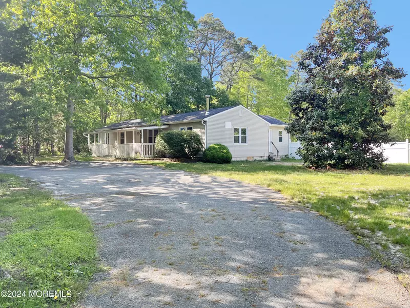 104 Polly Pod Road, West Creek, NJ 08092