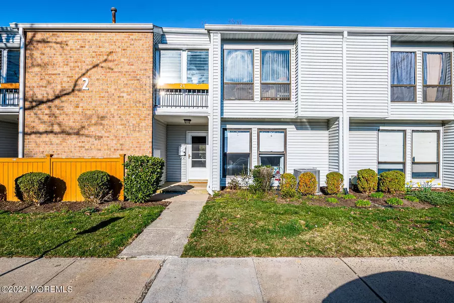 2 Lake Drive #D, East Windsor, NJ 08520