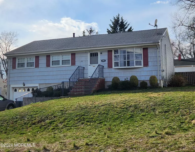 545 Crestview Terrace, Point Pleasant, NJ 08742