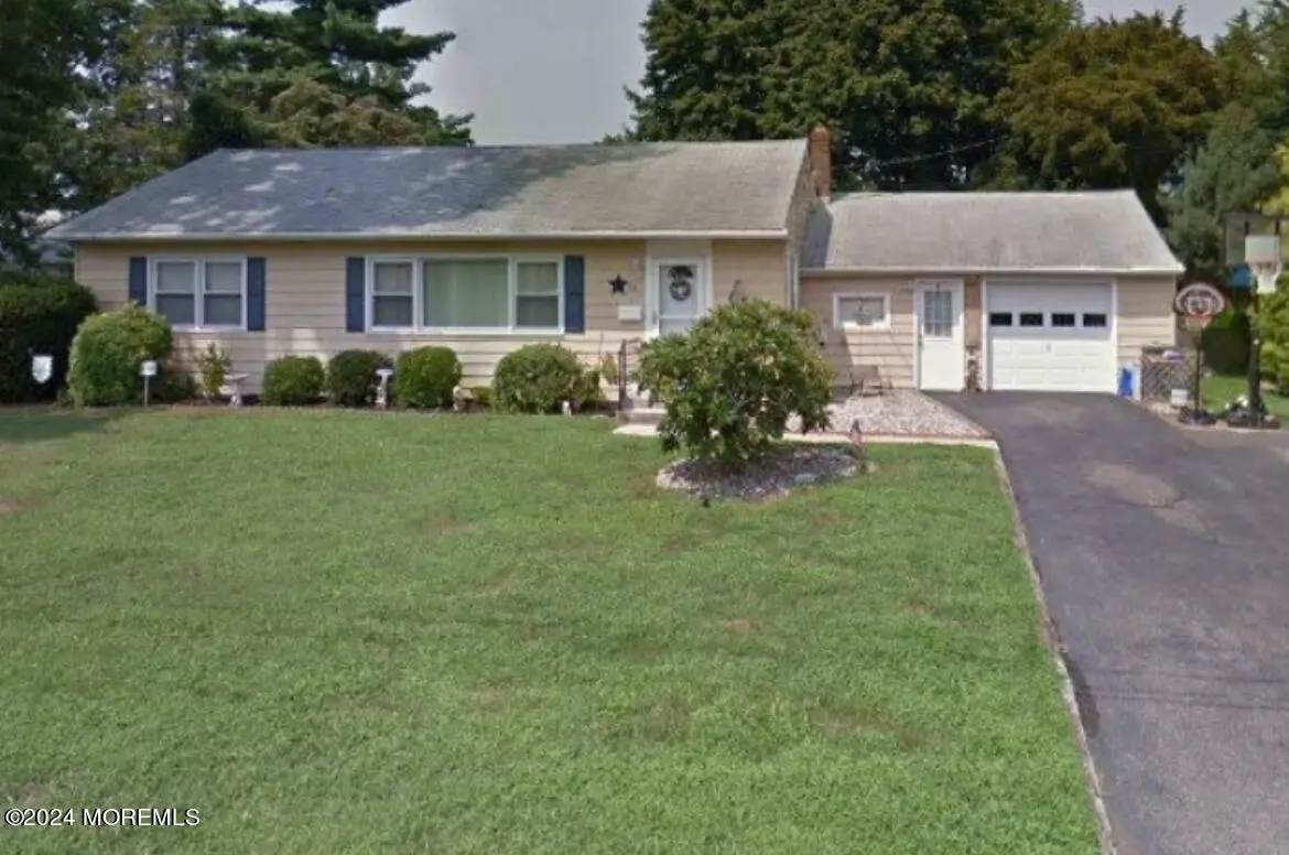 West Long Branch, NJ 07764,31 Girard Avenue