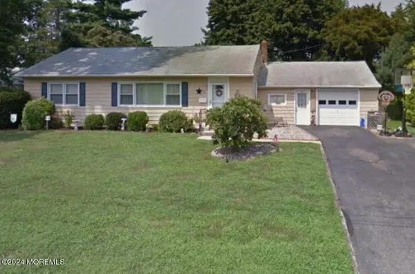 31 Girard Avenue, West Long Branch, NJ 07764