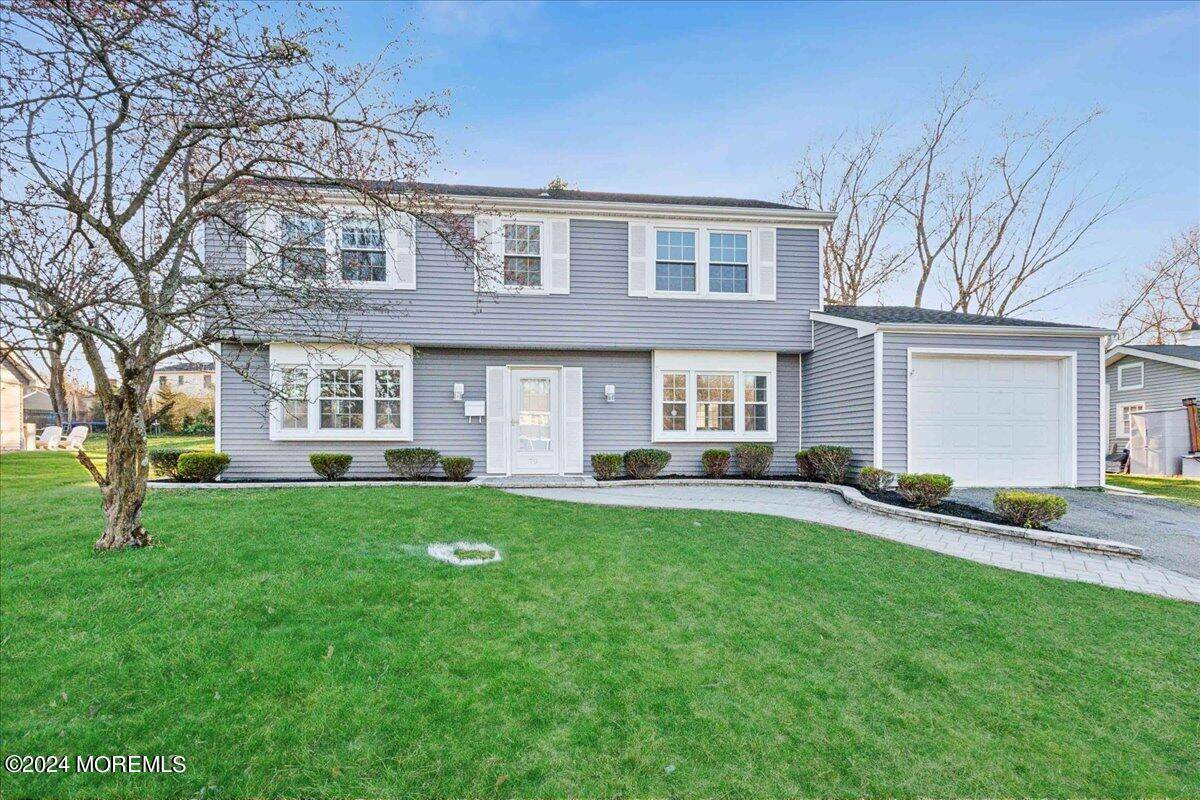79 Avondale Lane, Matawan, NJ 07747