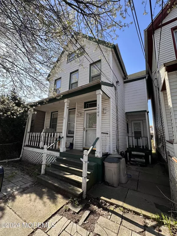 1709 48th Street, North Bergen, NJ 07047